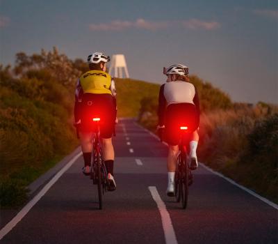 Knog R&uuml;cklicht Blinder Link Saddle Mount  Produktbild 5